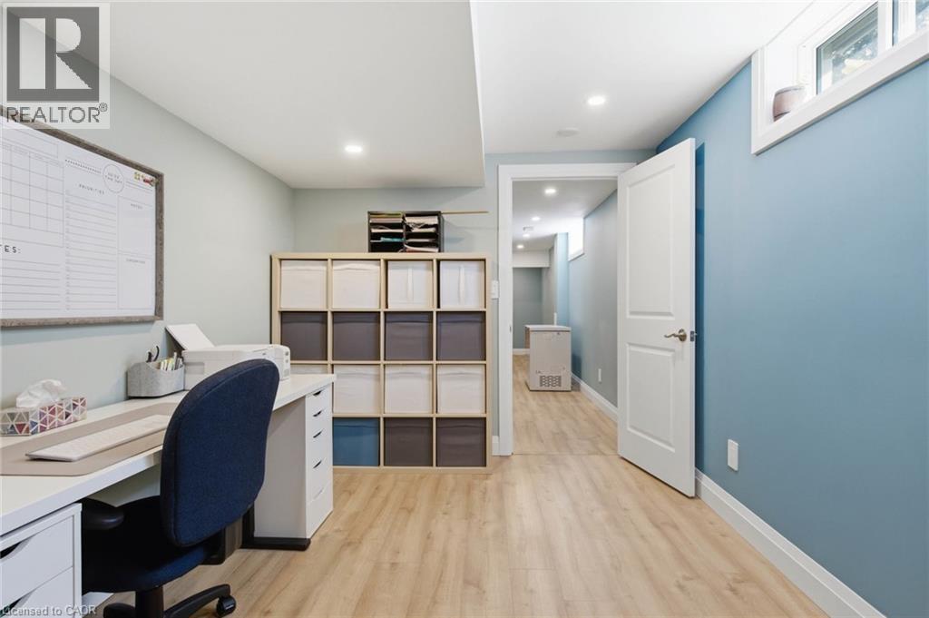 434 HENRY Street - Image 28