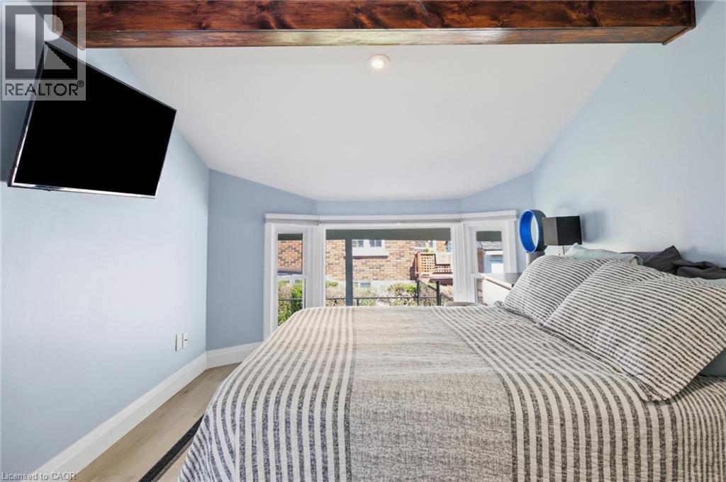 434 HENRY Street - Image 17