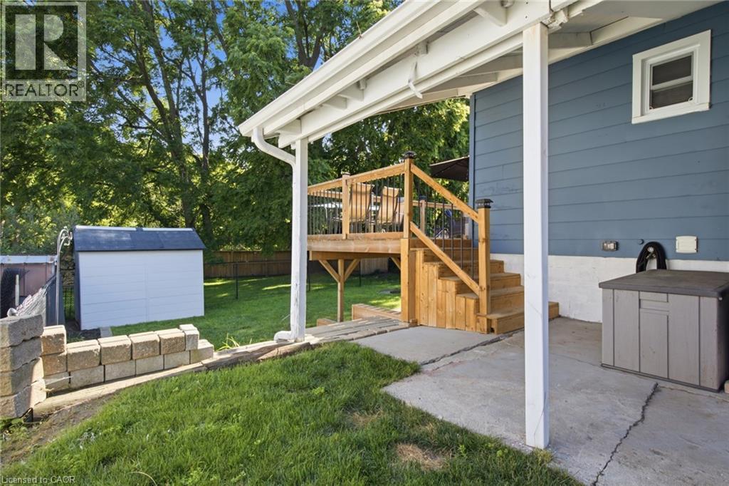 434 HENRY Street - Image 36