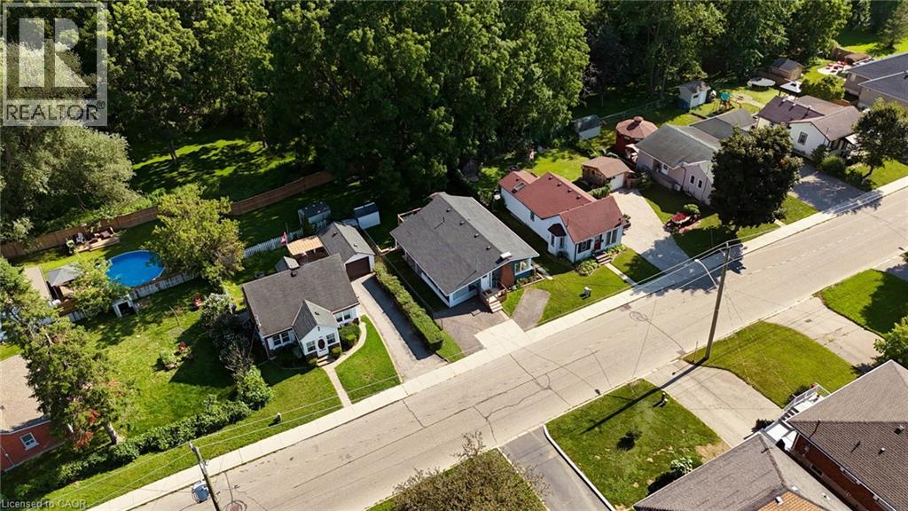 434 HENRY Street - Image 47