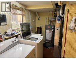 404 N Birch Avenue, 100 Mile House, BC V0K2E0 Photo 38