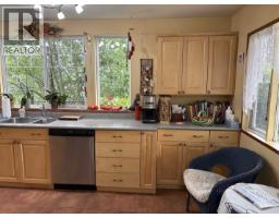 404 N Birch Avenue, 100 Mile House, BC V0K2E0 Photo 15
