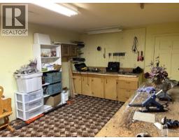 404 N Birch Avenue, 100 Mile House, BC V0K2E0 Photo 28