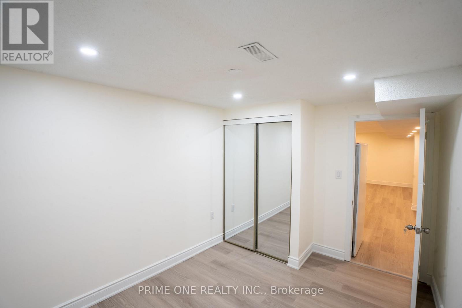 3290 CAMBOURNE CRESCENT - Image 37