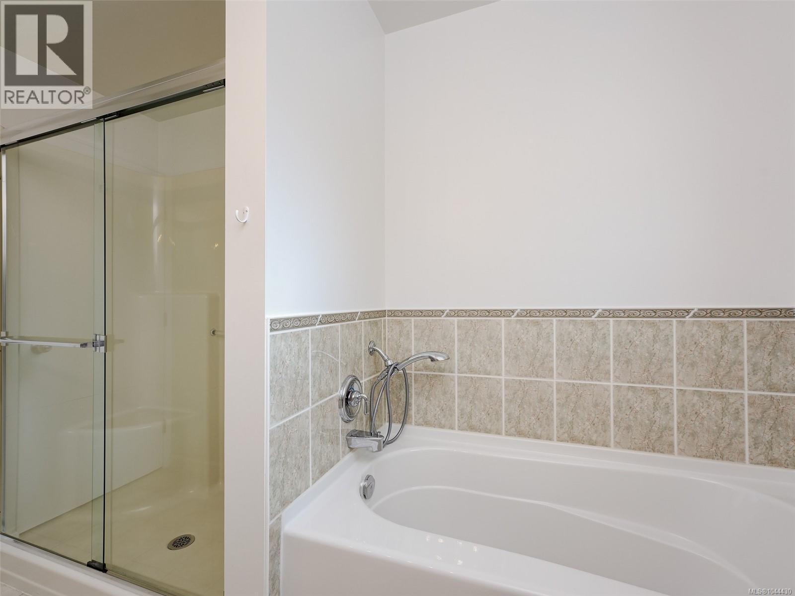  7927 Wallace Drive, Central Saanich
