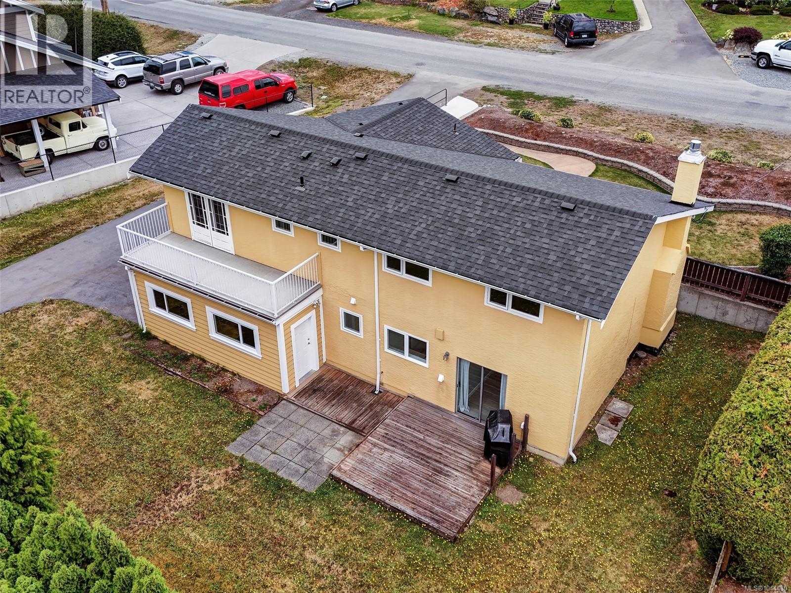  7927 Wallace Drive, Central Saanich