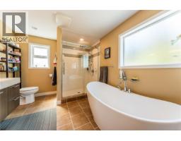 1154 Smithers Rd, Errington, BC V9P2C1 Photo 25