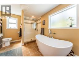 1154 Smithers Rd, Errington, BC V9P2C1 Photo 27