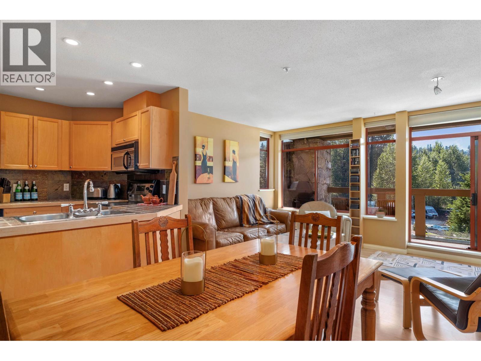 209 8080 NICKLAUS NORTH BOULEVARD, Whistler