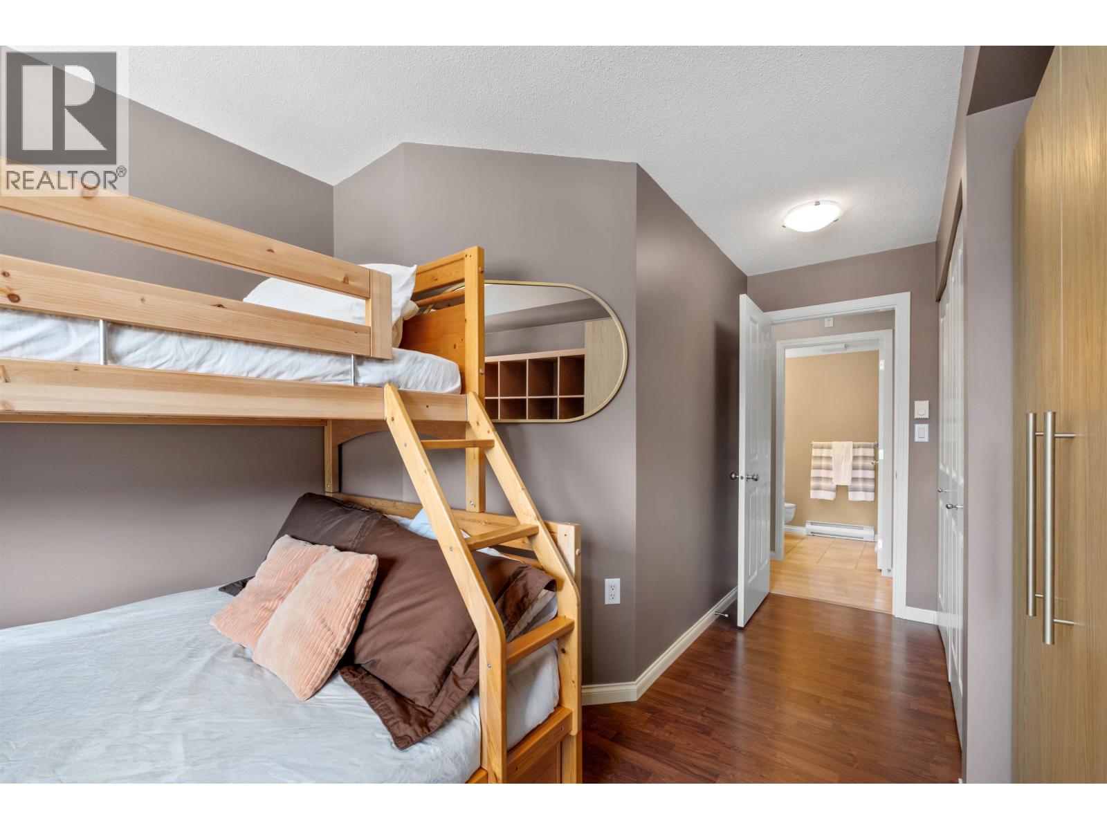 209 8080 NICKLAUS NORTH BOULEVARD, Whistler