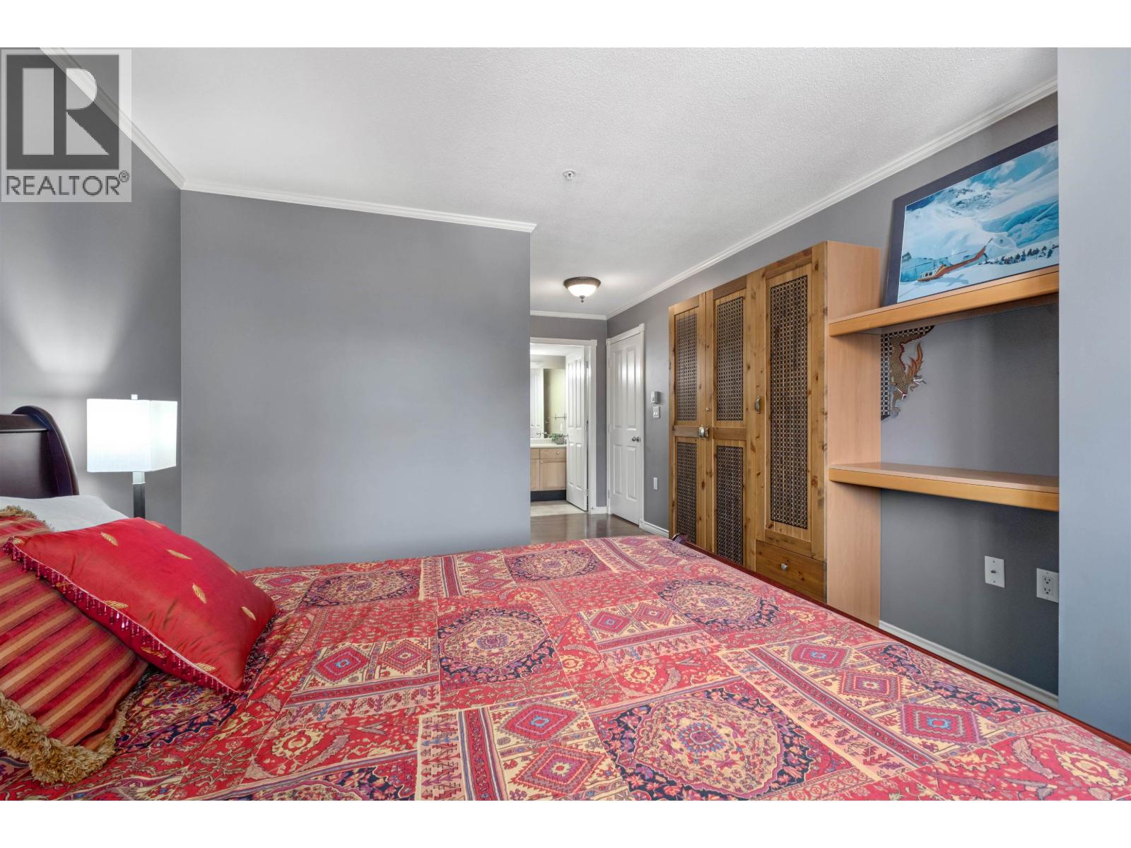 209 8080 NICKLAUS NORTH BOULEVARD, Whistler