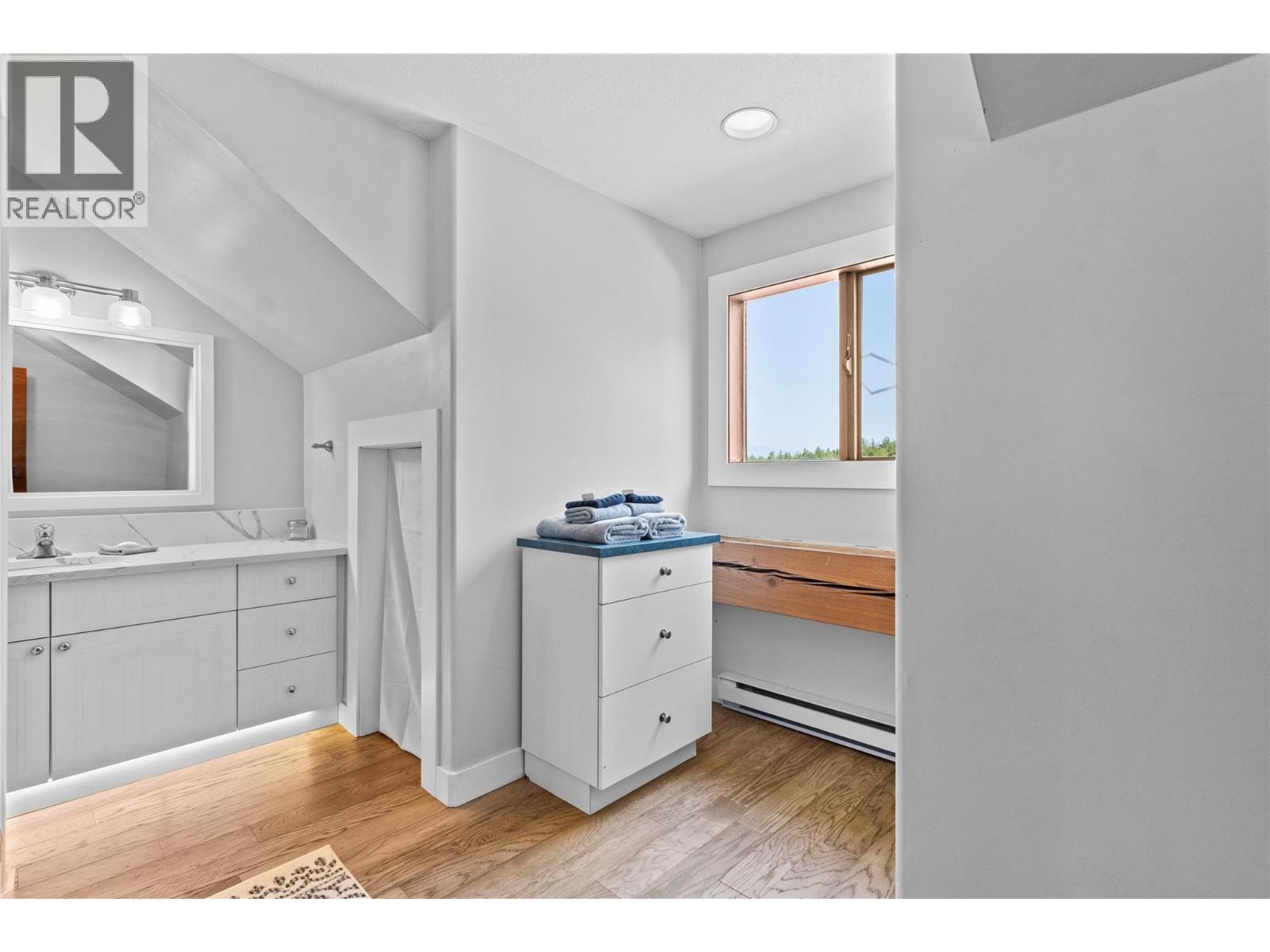 1403 Notch Hill Road - 35