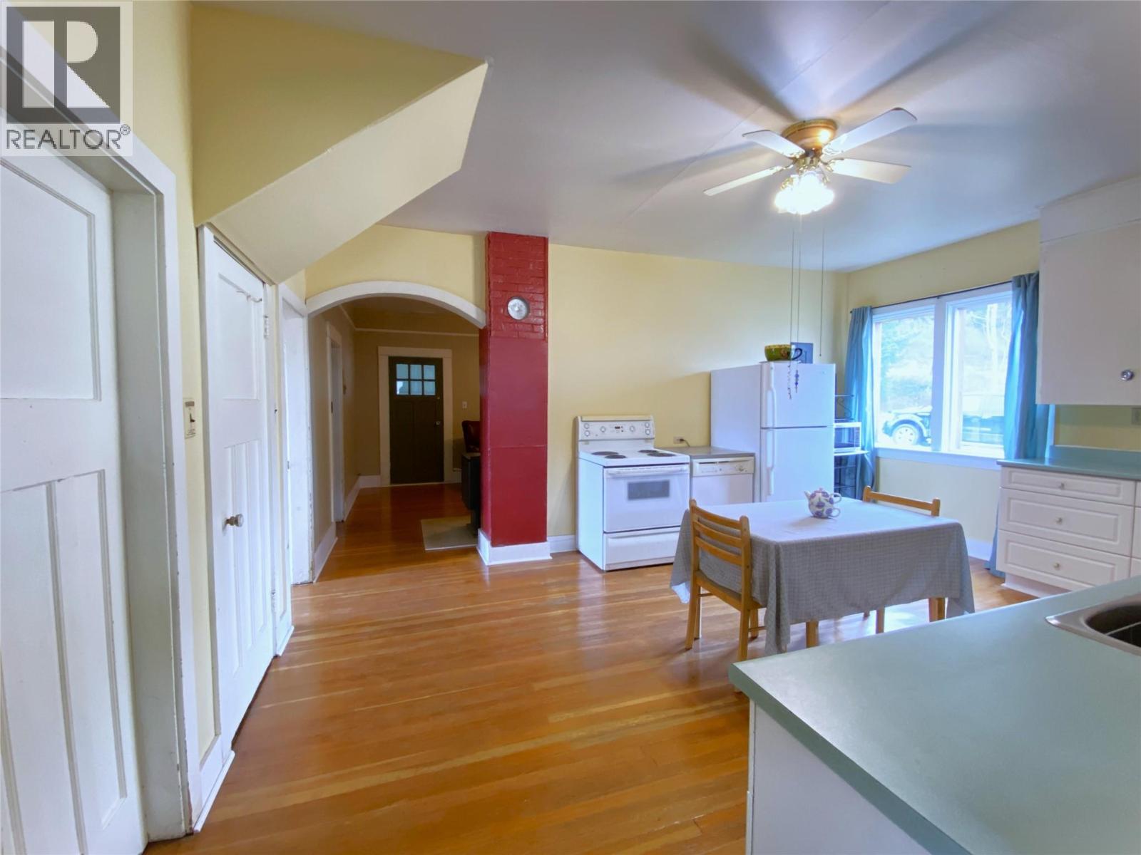 1403 Notch Hill Road - 79