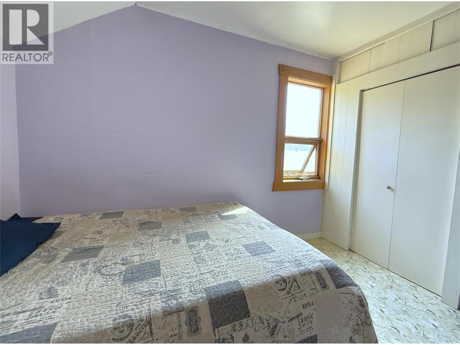 1403 Notch Hill Road - 92