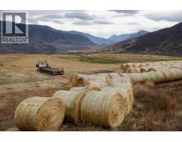 3850 West Pavillion Road, Lillooet, BC V0K2H0 Photo 6