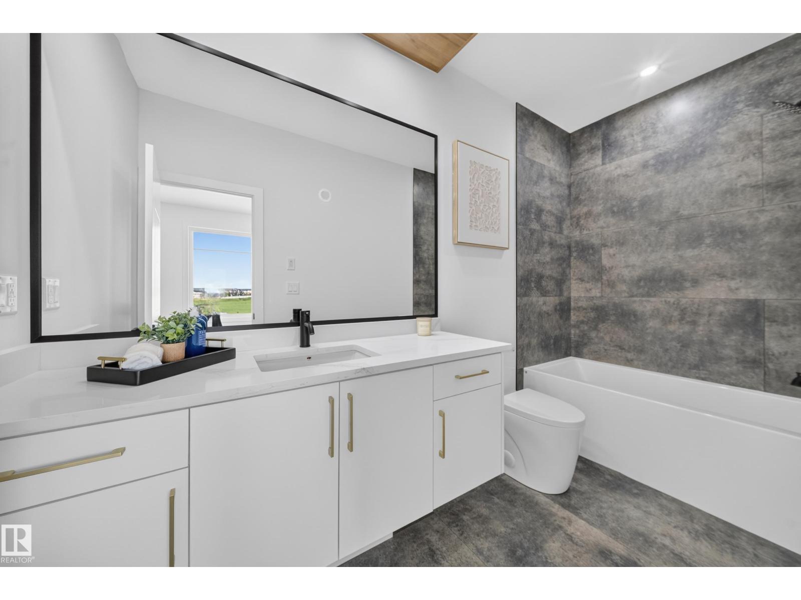 423 Robinson BV - Image 63