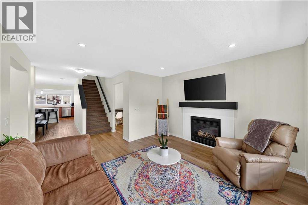 138 Copperpond Heights SE - Image 10