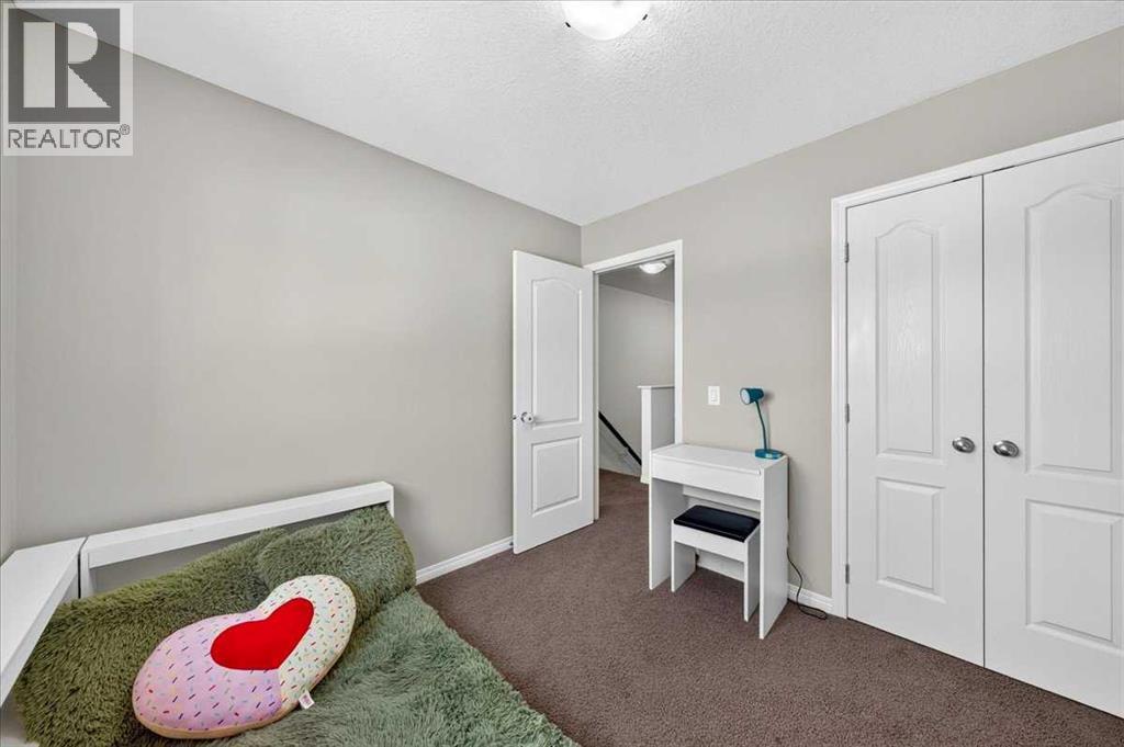 138 Copperpond Heights SE - Image 32
