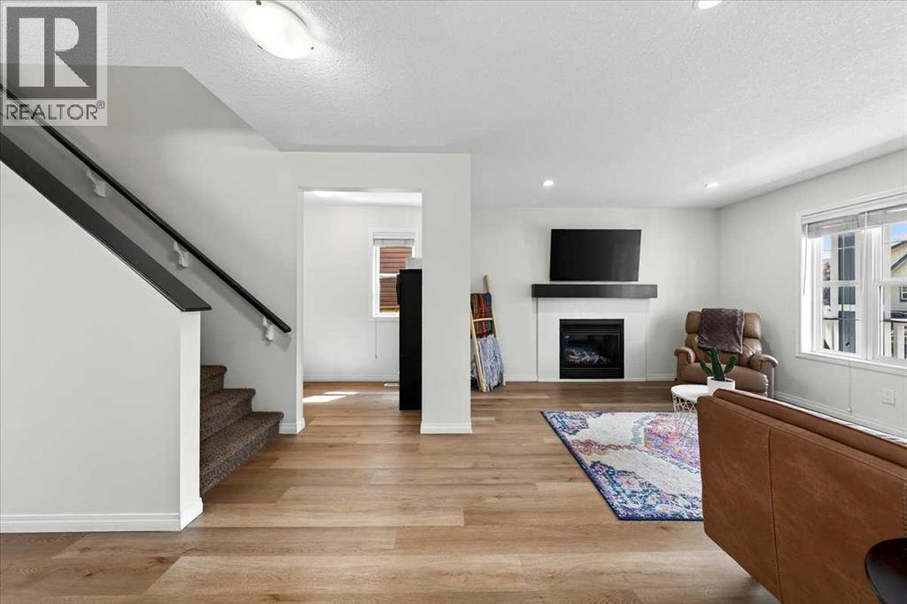 138 Copperpond Heights SE - Image 6