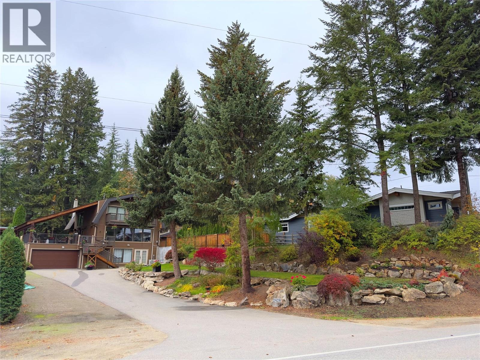 2428 Blind Bay Road, Blind Bay