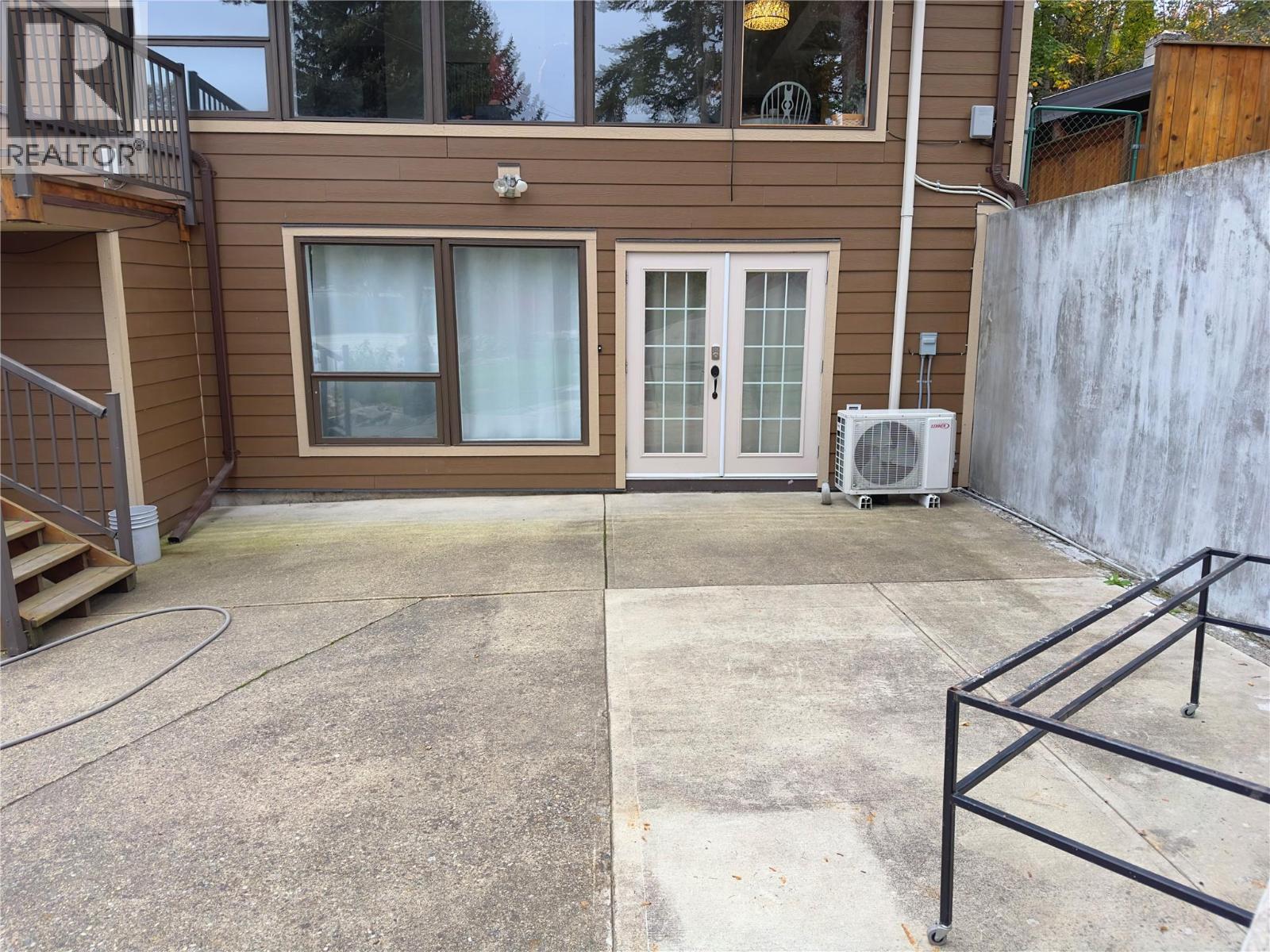 2428 Blind Bay Road, Blind Bay