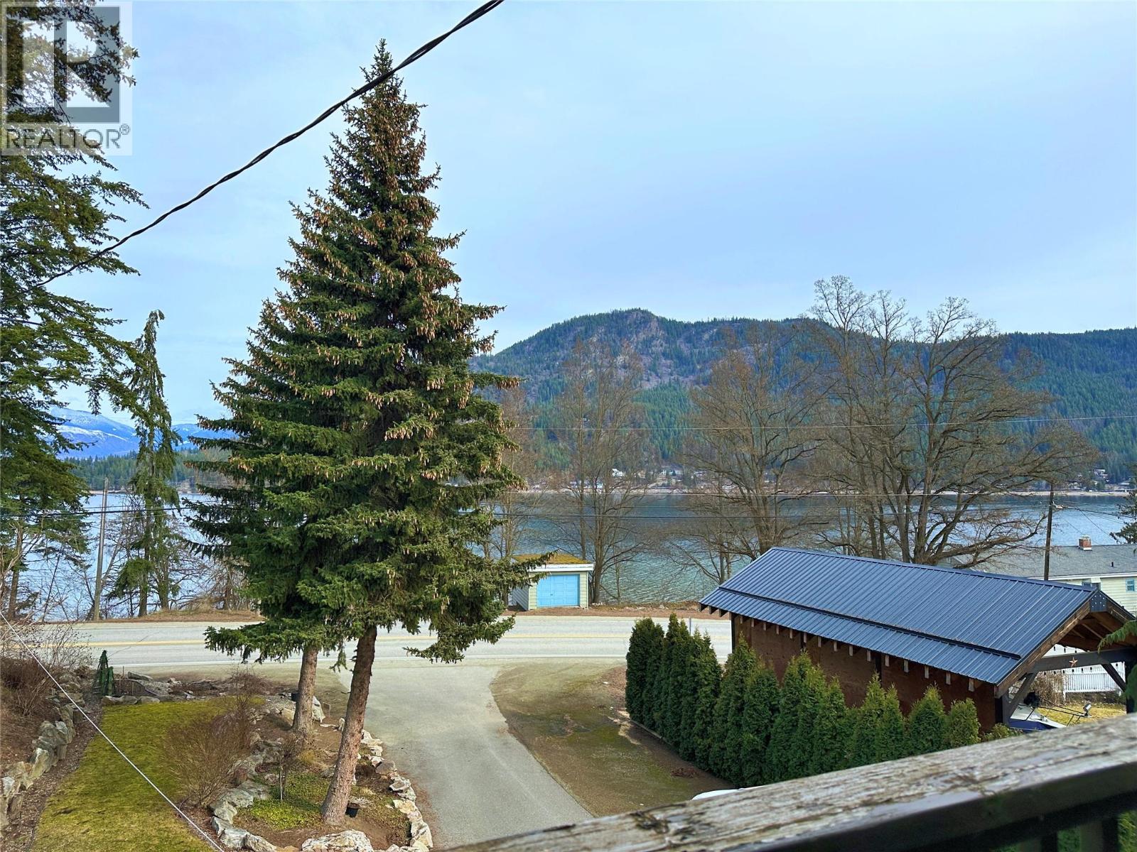 2428 Blind Bay Road, Blind Bay