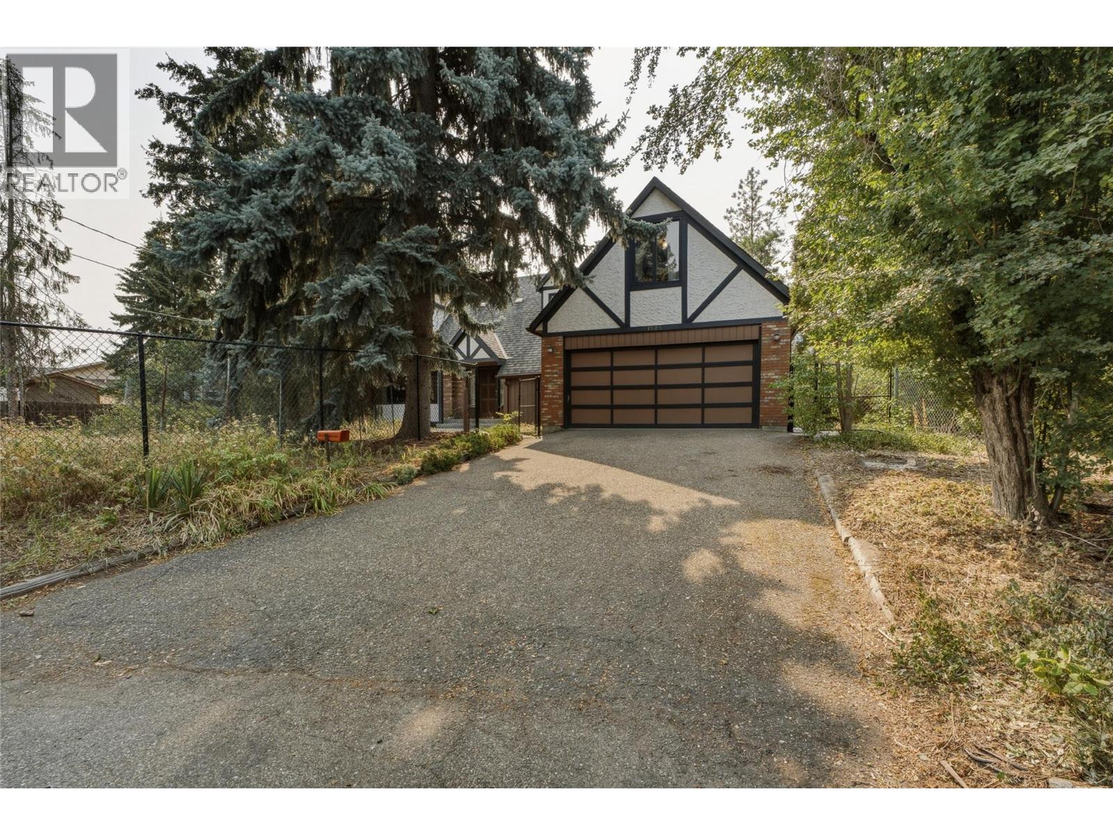 7603 De Jong Drive - 1