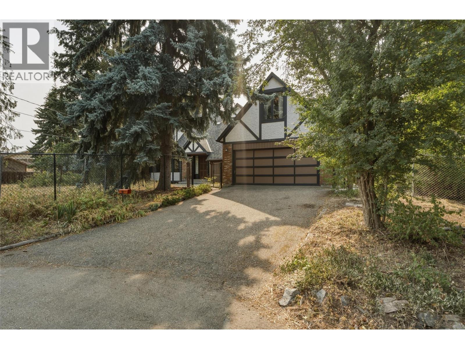 7603 De Jong Drive, Coldstream