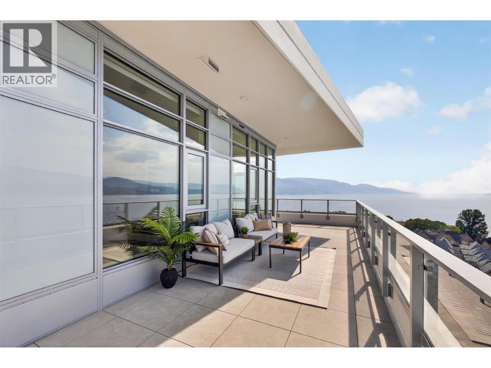 3800 Capozzi Road Unit# PH2, Kelowna