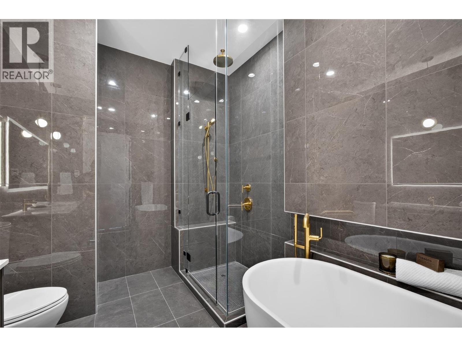 #PH2 3800 Capozzi Road - 28