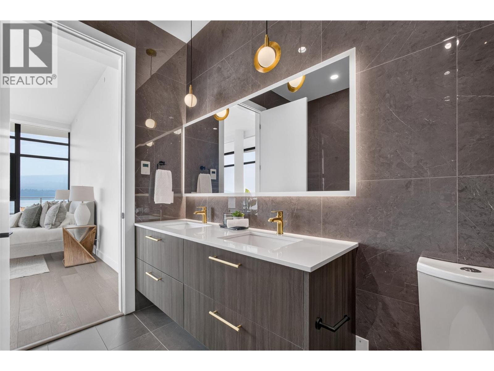 3800 Capozzi Road Unit# PH2, Kelowna