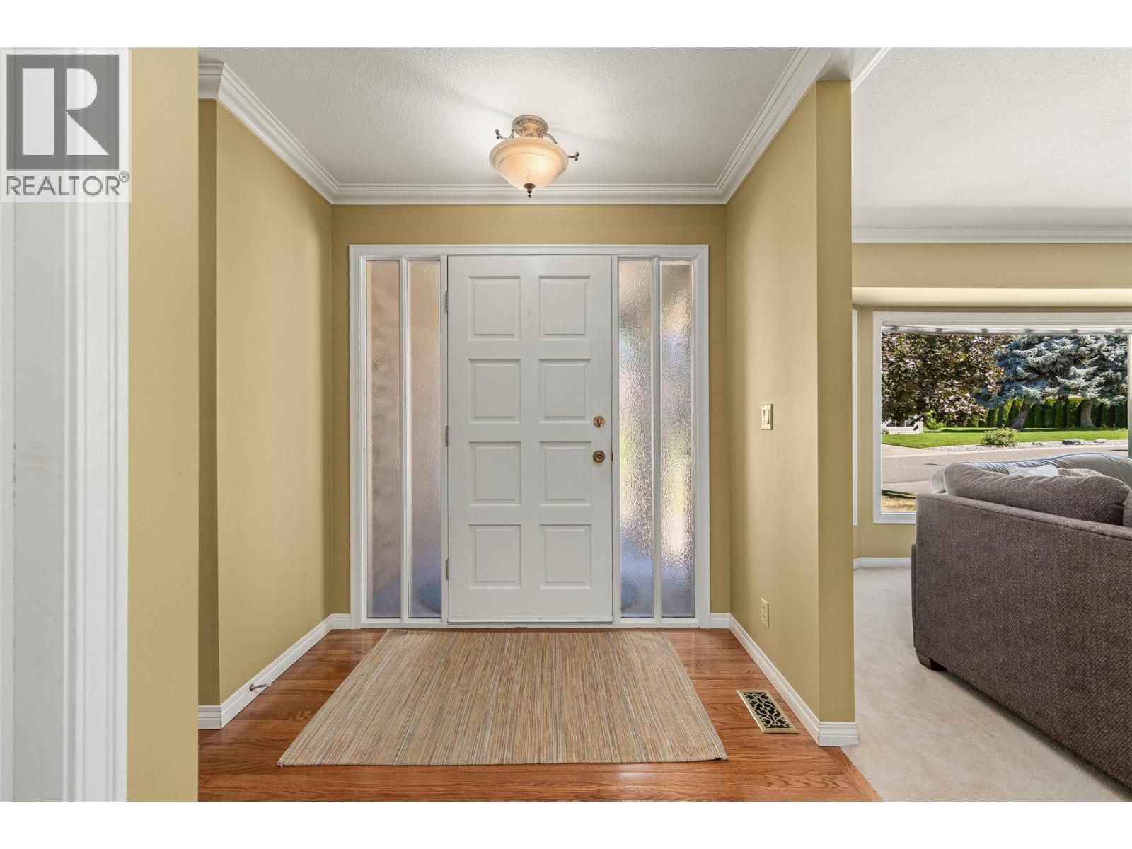  557 Vintage Terrace Court, Kelowna