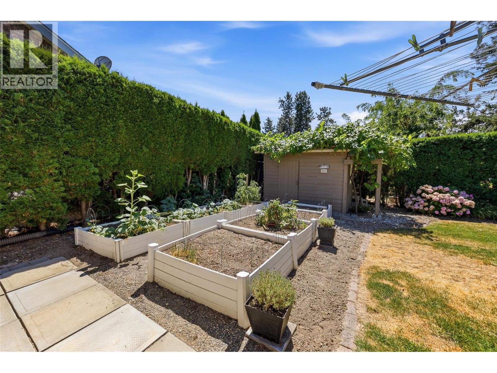  557 Vintage Terrace Court, Kelowna