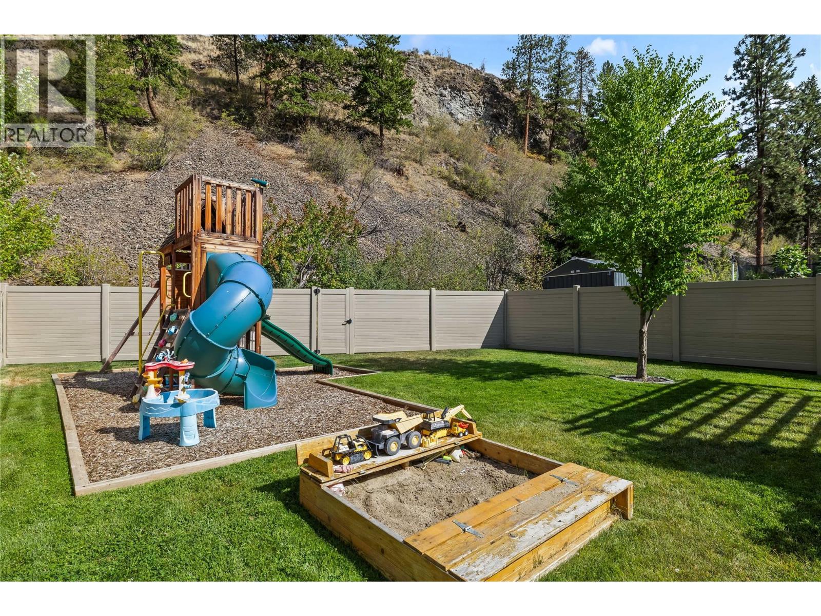  3077 Riesling Way, West Kelowna