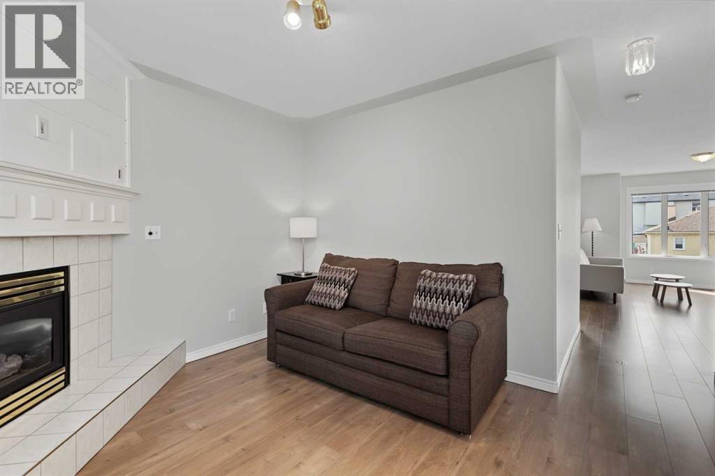 128 22 Avenue NW - 15