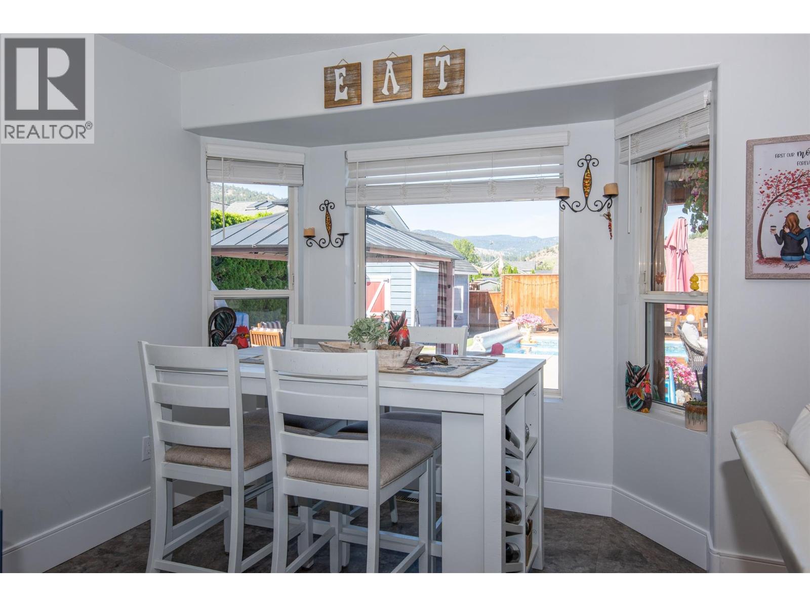 11414 Adams Avenue - 12