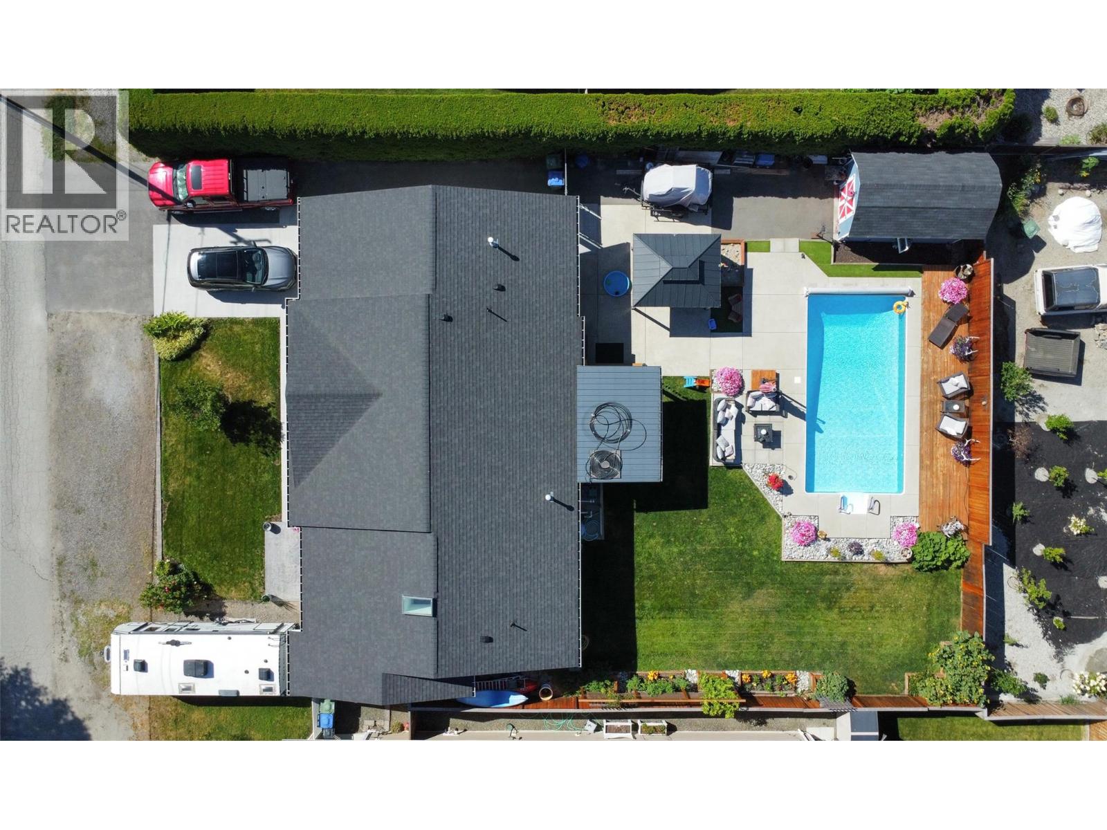 11414 Adams Avenue, Summerland