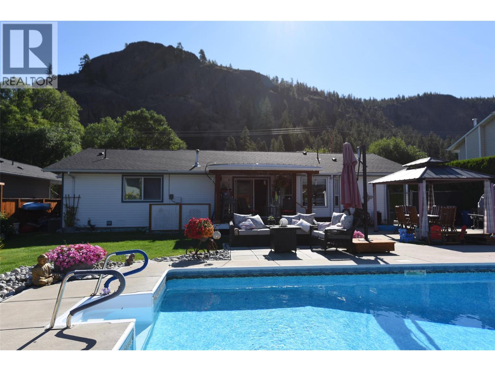 11414 Adams Avenue - 17