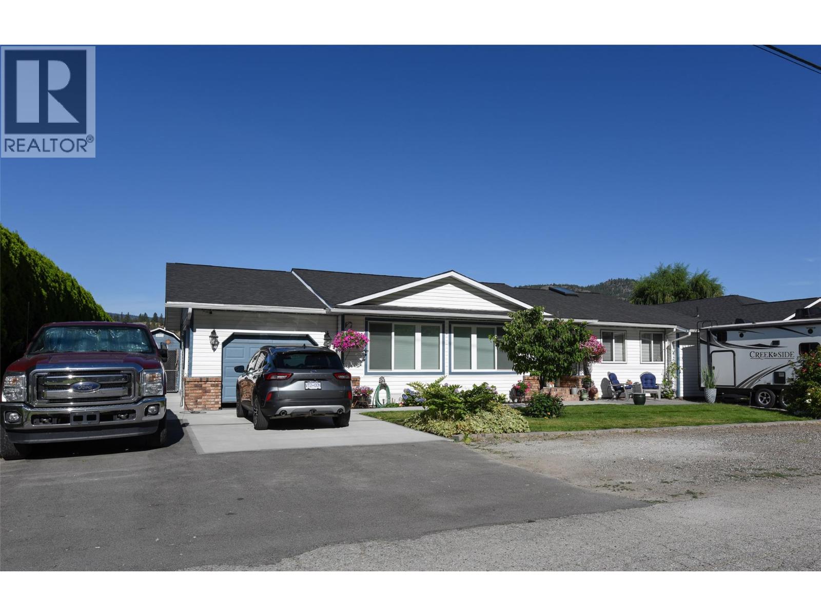 11414 Adams Avenue, Summerland