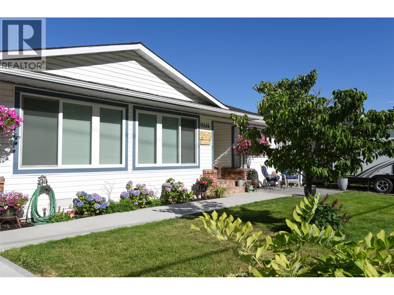 11414 Adams Avenue, Summerland