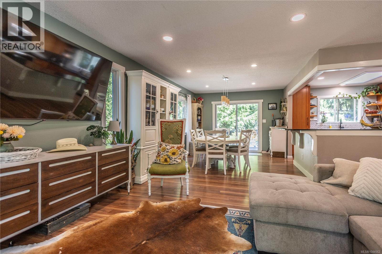 1841 Radway Rd, Shawnigan Lake