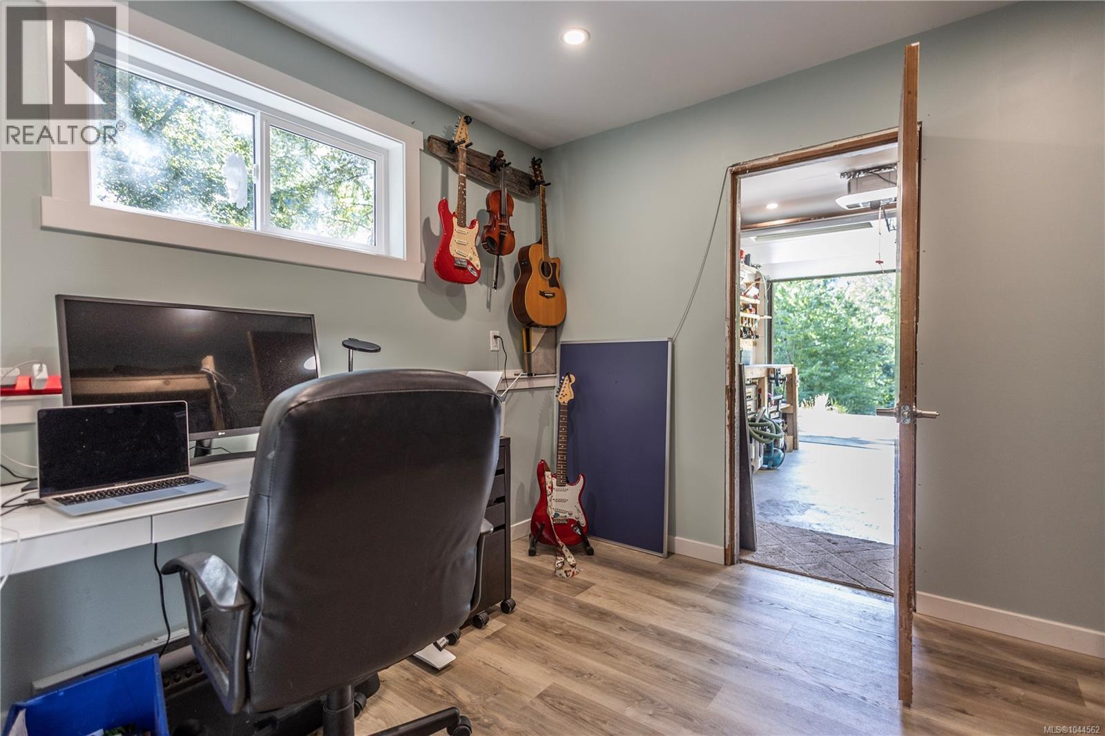 1841 Radway Rd, Shawnigan Lake
