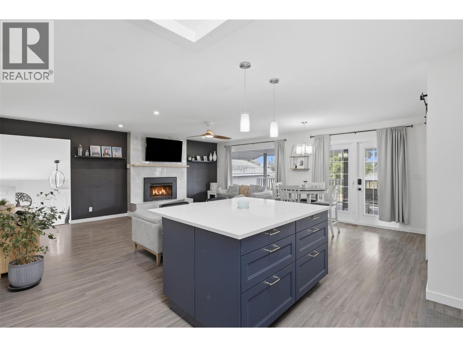 728 DRIFTWOOD Place, Kamloops