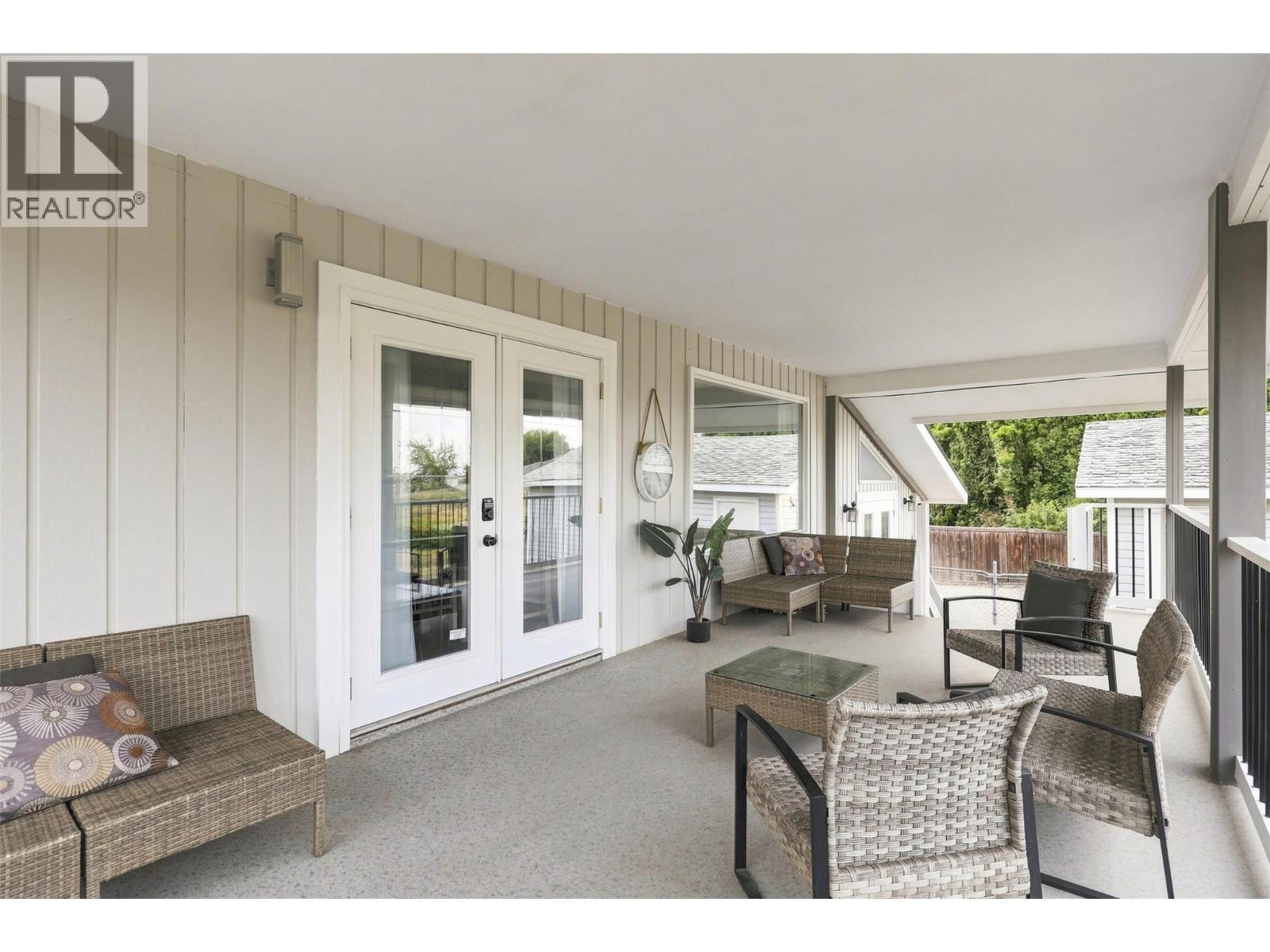 728 DRIFTWOOD Place, Kamloops