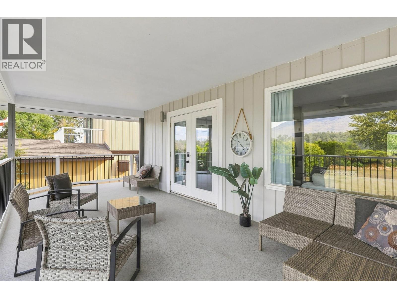 728 DRIFTWOOD Place, Kamloops
