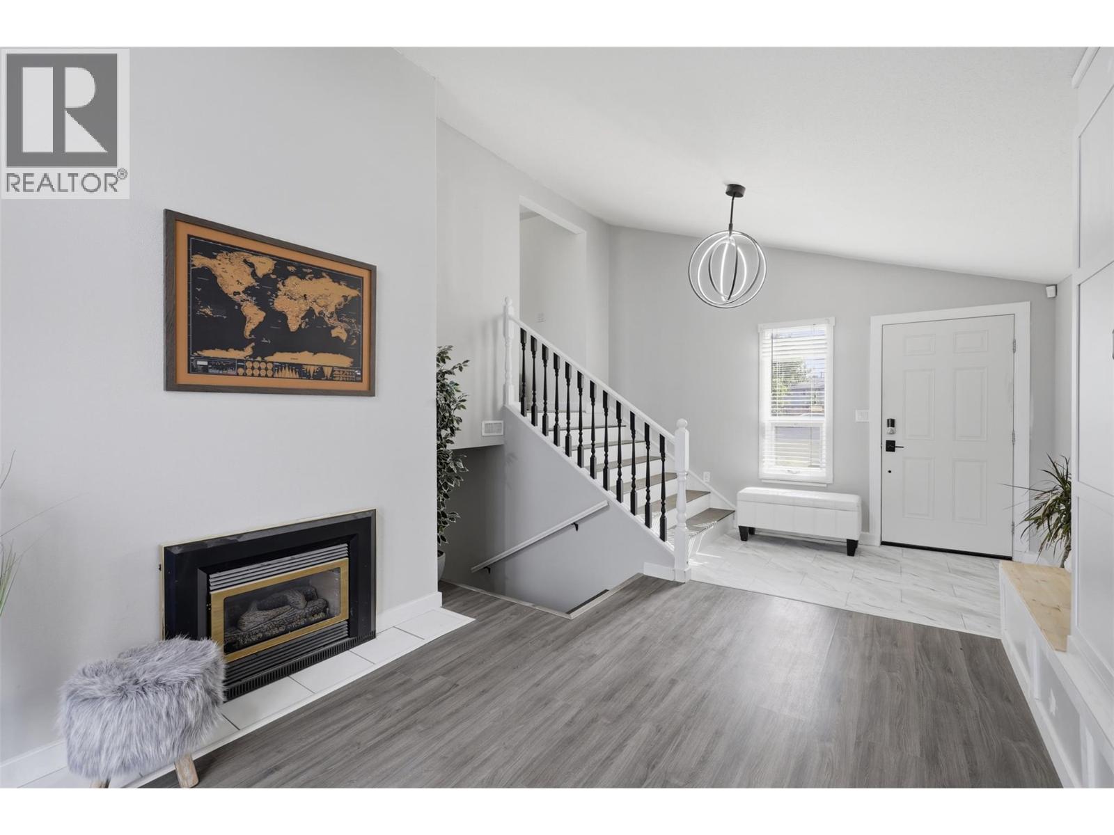 728 DRIFTWOOD Place, Kamloops