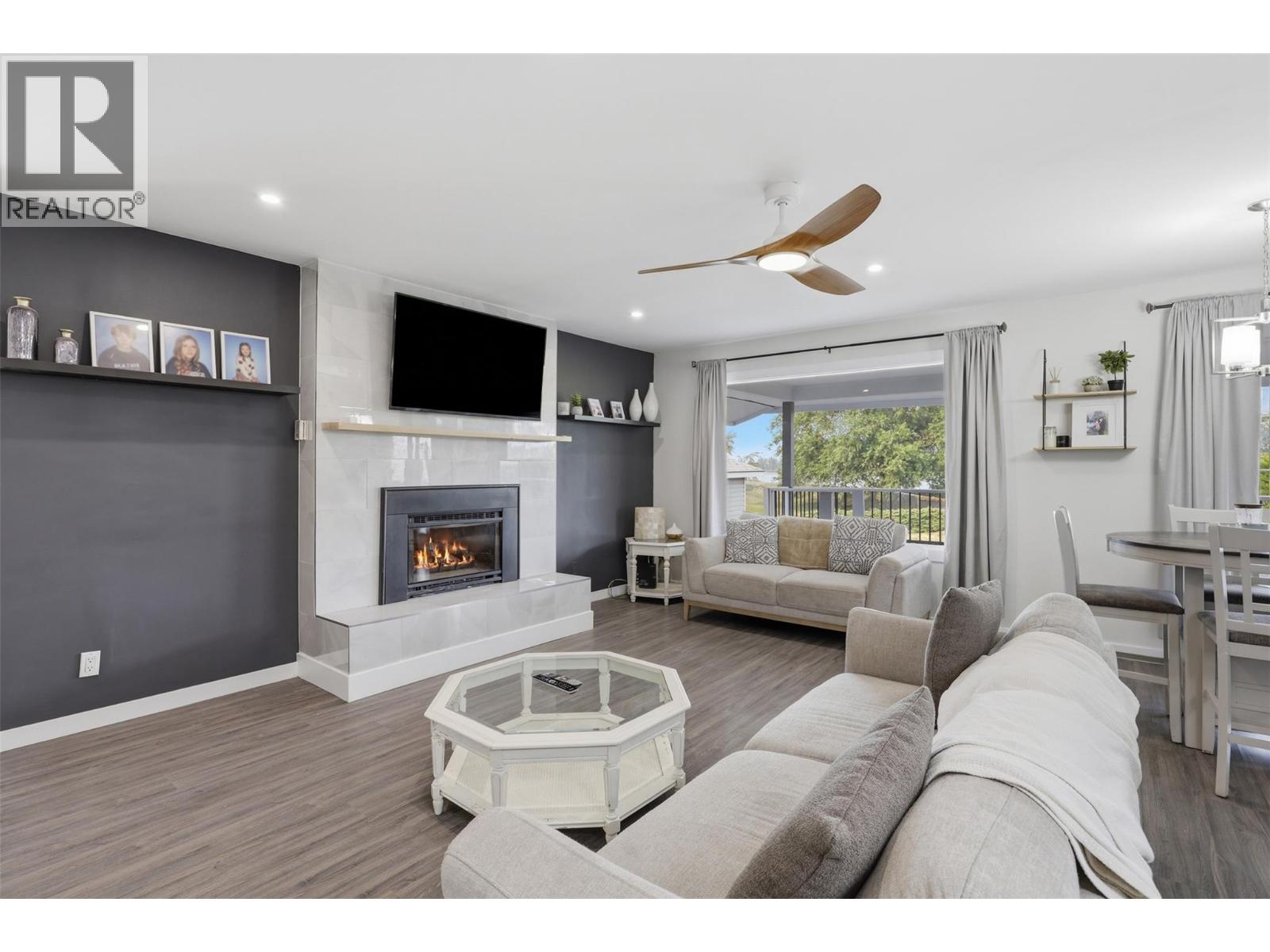 728 DRIFTWOOD Place, Kamloops