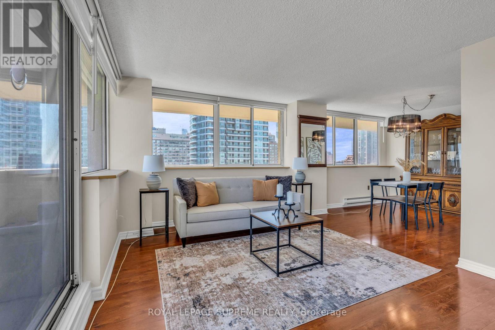 #1907 3590 KANEFF CRESCENT - 9