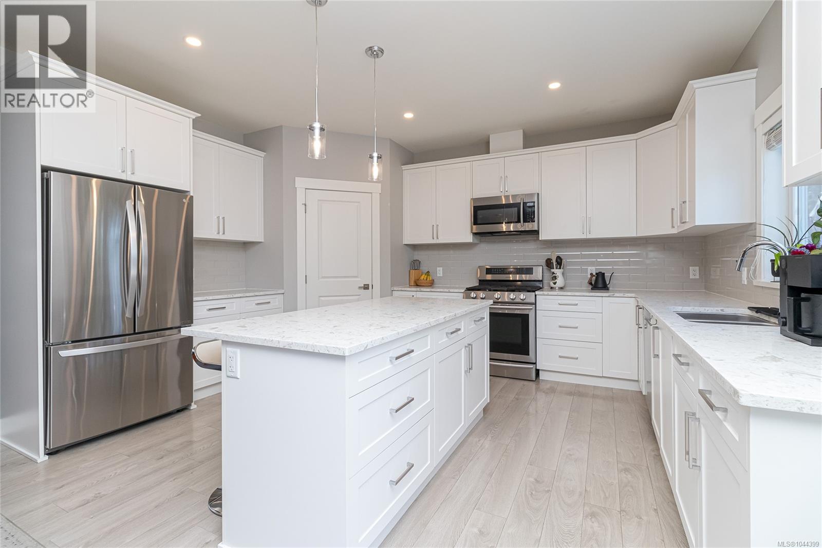 3568 Honeycrisp Ave - Image 18