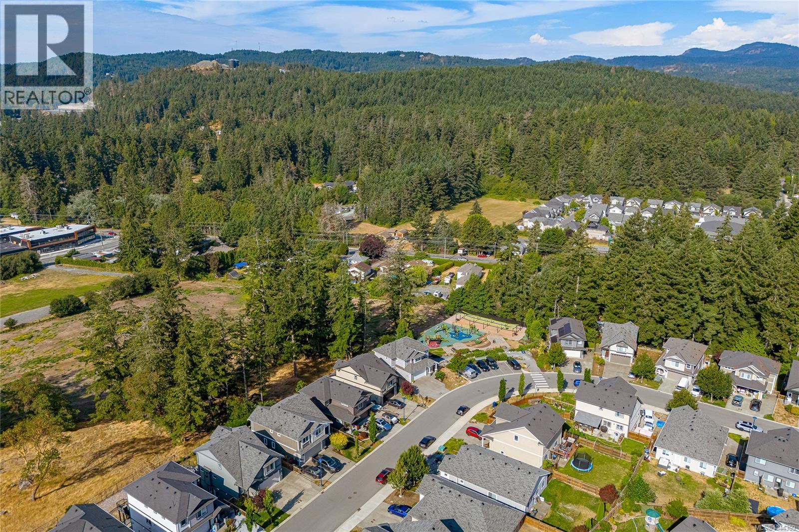 3568 Honeycrisp Ave - Image 3
